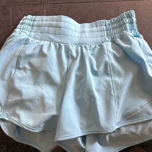 Lululemon hotty hot 2.5 inch high rise